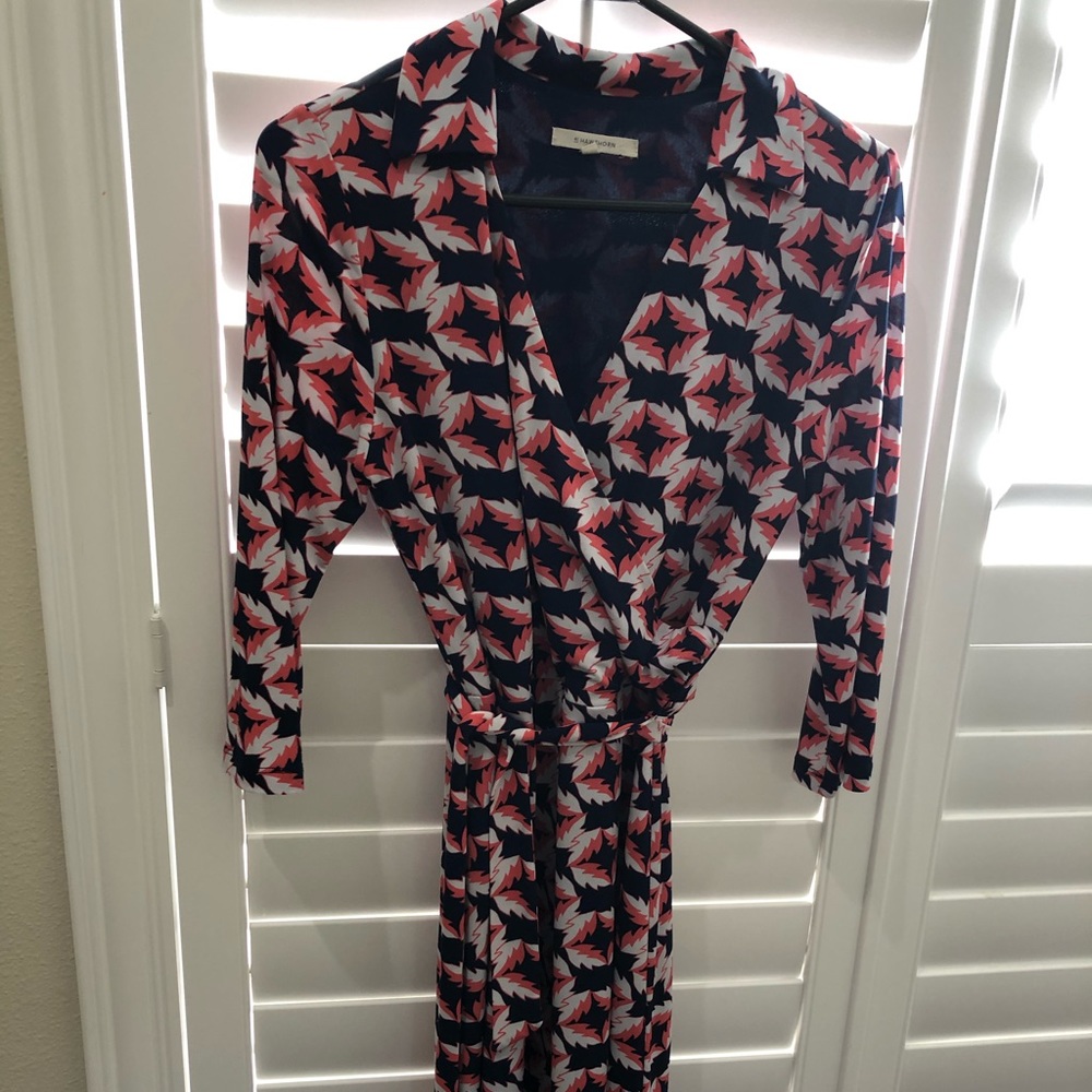 41 Hawthorne Wrap dress size M